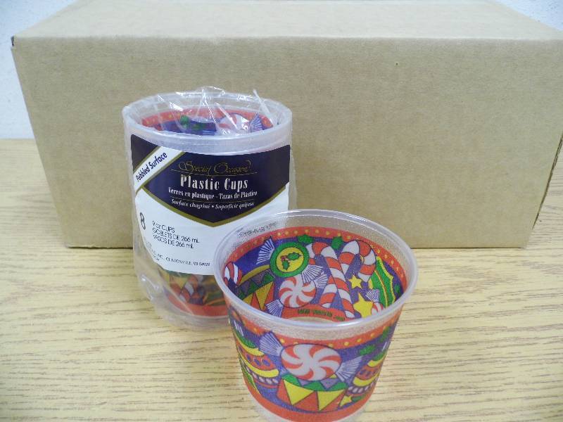 9 oz Plastic Cups - Holiday Goodies
