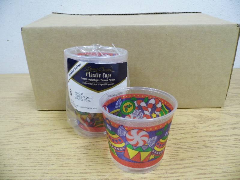 9 oz Plastic Cups - Holiday Goodies