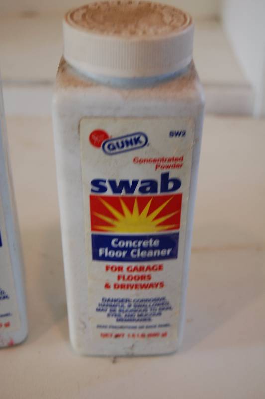 Driveway Cleaner and Concrete Floor Cleaner