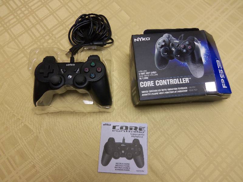 lot 54 image: Play Station 3 Controller