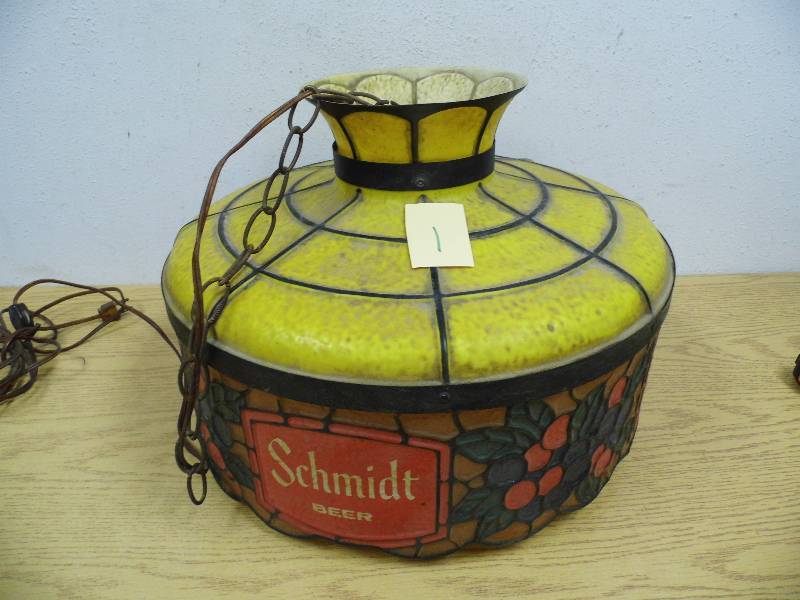 Schmidt Hangning Beer Light