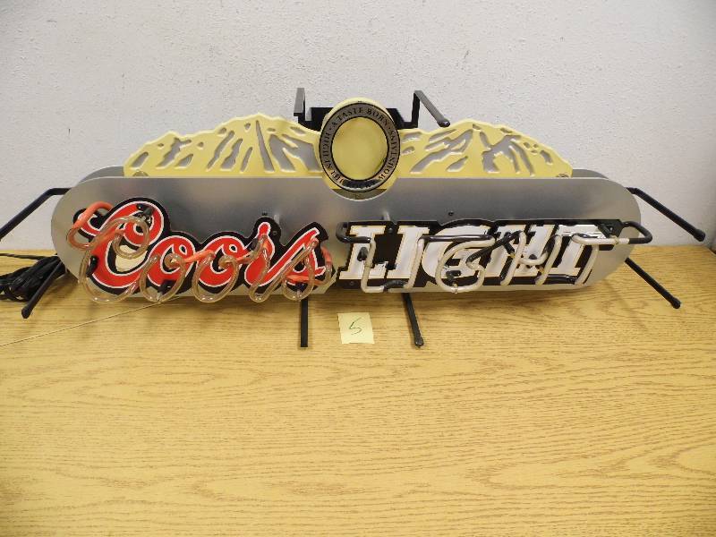 Coors Light Neon Sign