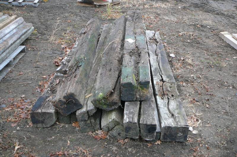 lot 6 image: 10 - 8 Railroad Ties