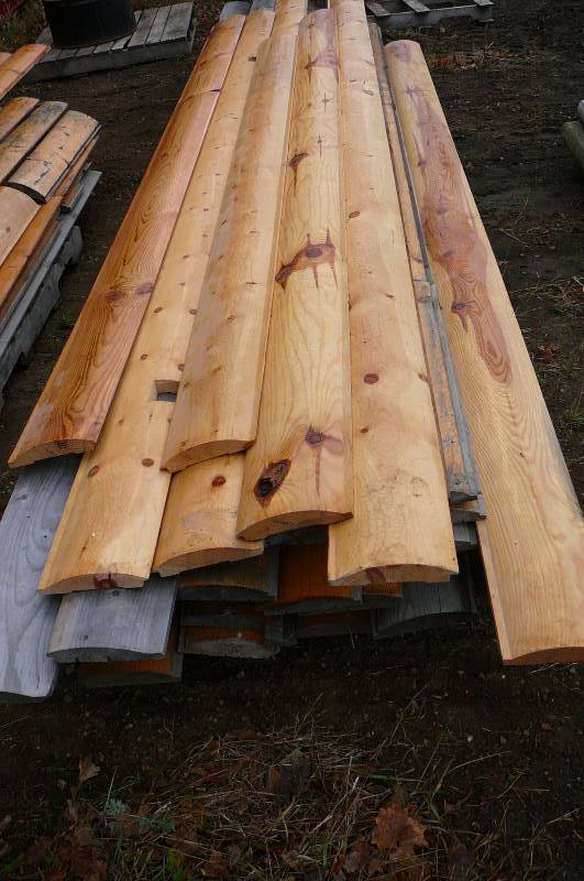 lot 8 image: 550 Lineal Ft 8 Spruce Log Siding Mixed New and used