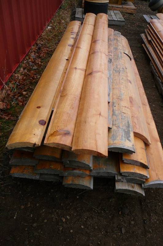 lot 9 image: 450  Lineal Ft 8 Spruce Log Siding Mixed New and used