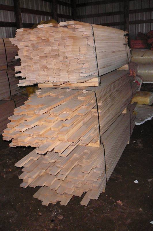 lot 39 image: Engineered Bird Eye Maple Flooring Approx. 700 Sq. Feet