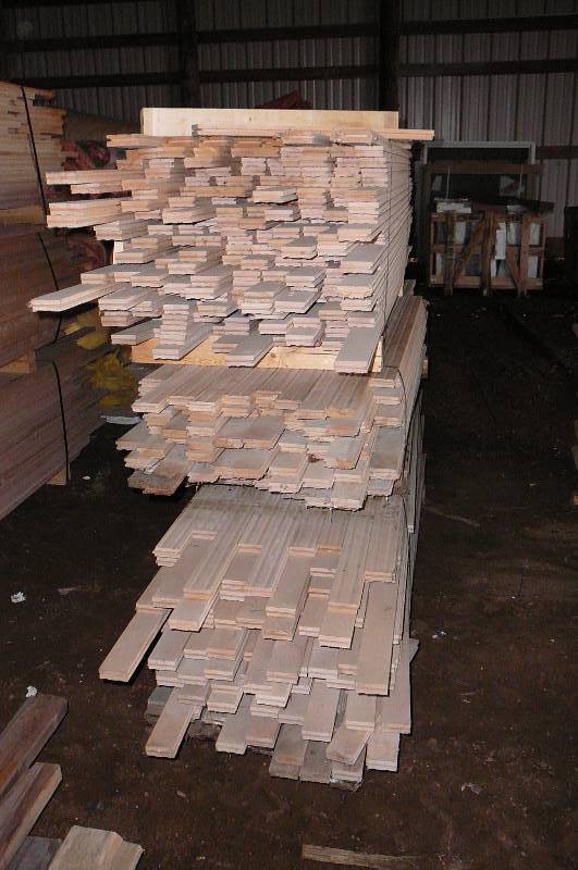lot 40 image: Engineered Bird Eye Maple Flooring Approx. 700 Sq. Feet
