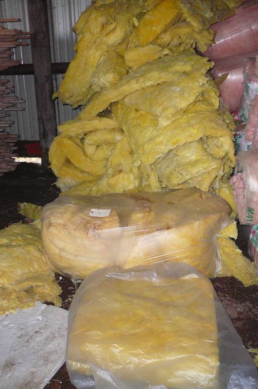 lot 46 image: Misc. Unfaced Fiberglass Loose R19 - R25