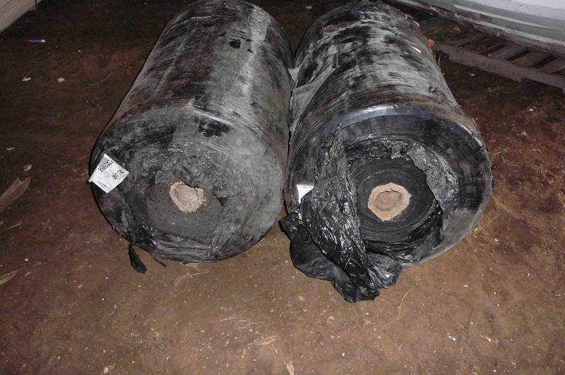 lot 77 image: 2 Rolls 396 x 600 Erosion Fabric
