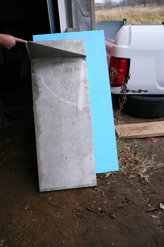 lot 81 image: 18 x 48 Stainless Shelf