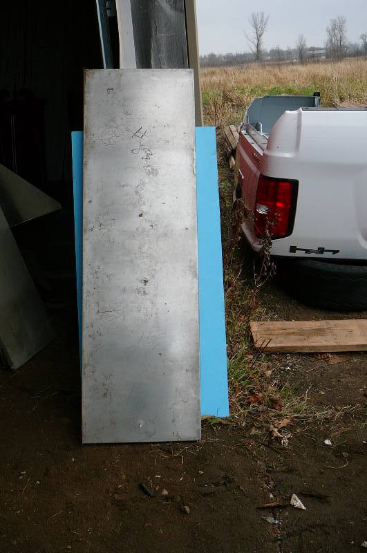 lot 83 image: 18 x 60 Stainless Shelf