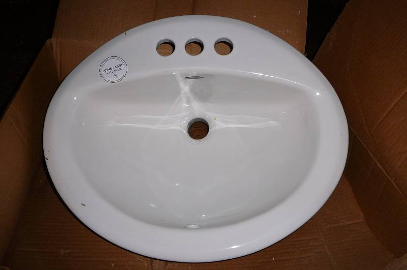 lot 112 image: 20 x 17 Drop in sink