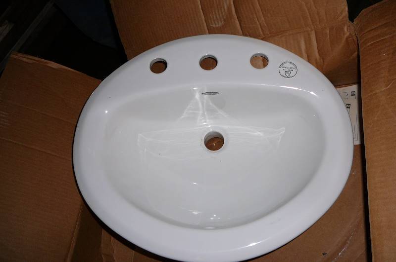 lot 114 image: 20 x 17 Oval Drop in Sink