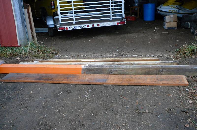 lot 101 image: 2 - 36 Alum Commercial Doors and Misc. Storm Door Pieces