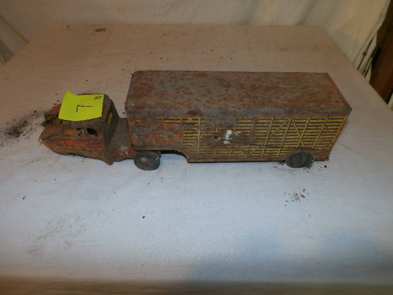 Antique Semi TractorTrailer