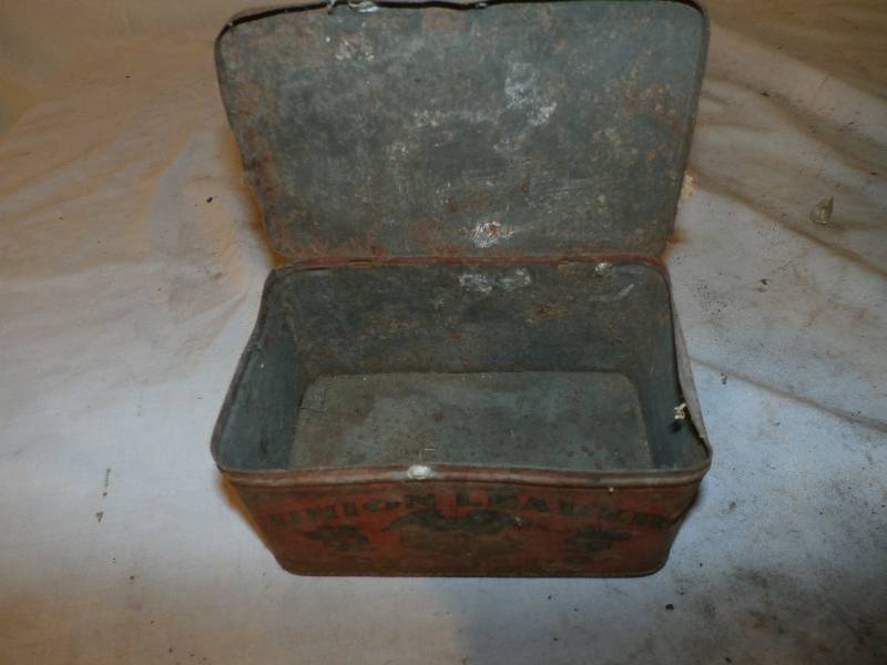 Union Leader Tobacco Tin