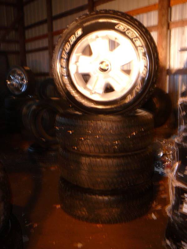 Tires Bridgestone Dueler AT 112s Mts 8000 Miles on Tires Mounted on 2013 Chev 1500 Silverado Rims NOTE- 2 Rims are Bad
