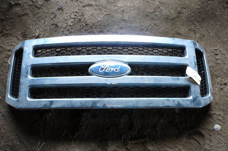 2007 Ford 34 - 1 Ton Super Duty Chrome Grill