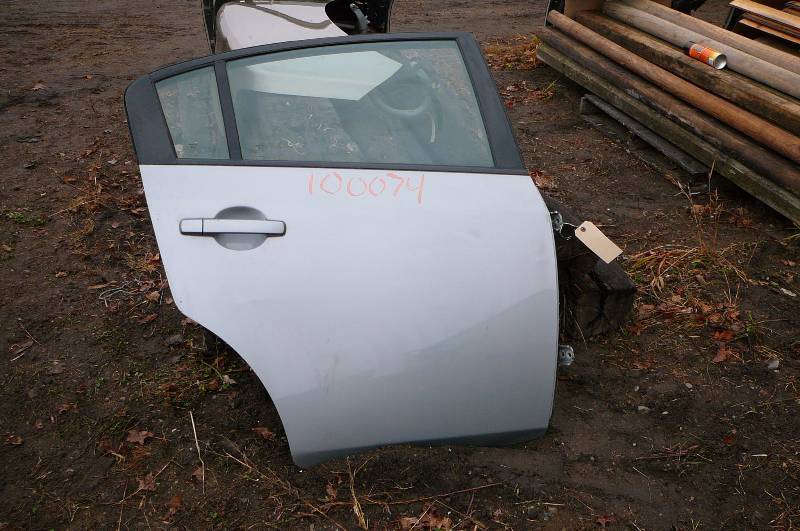 2010 Nissan Sentra Passenger Rear Door
