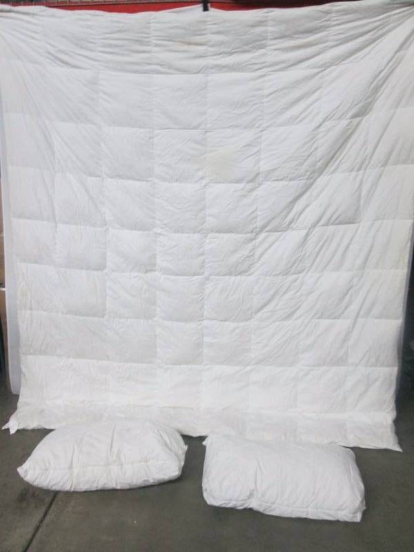 McLeland Design Jacquard Down Comforter & Pillows - King