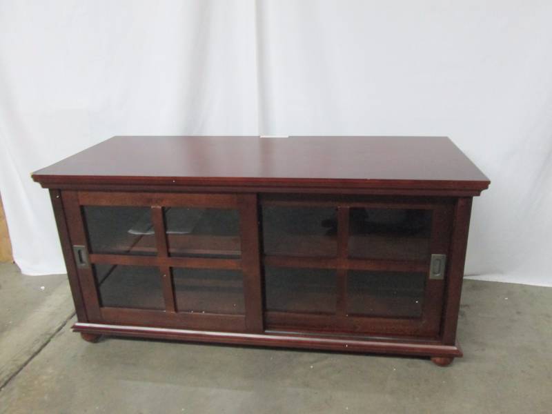 McLeland Design Sliding-Door TV Stand