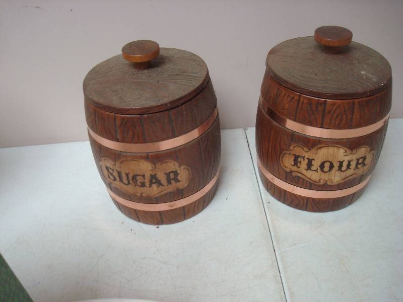 Vintage Treasure Craft Pottery, Used May Show Wear
