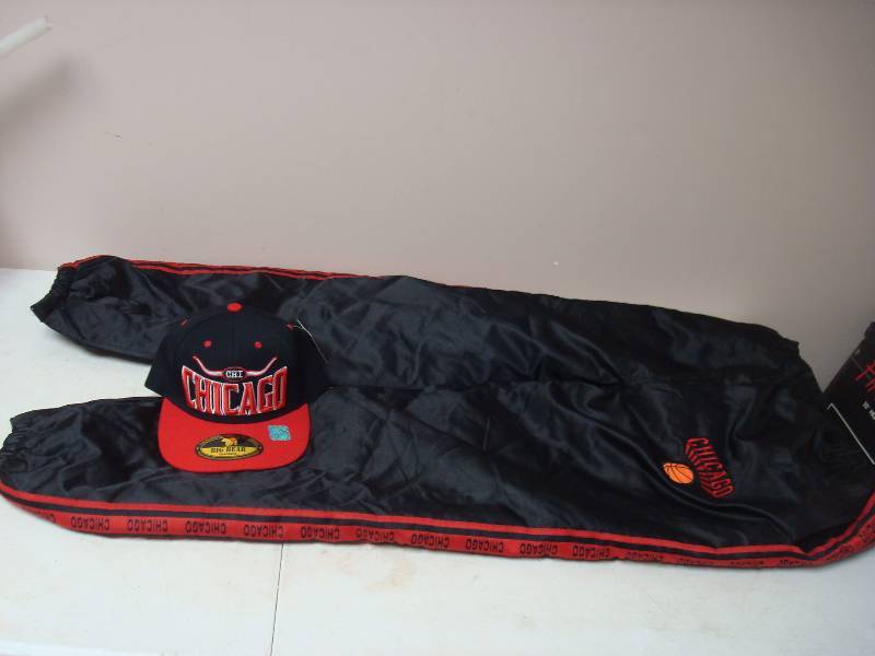 Chicago Workout Pants And Hat