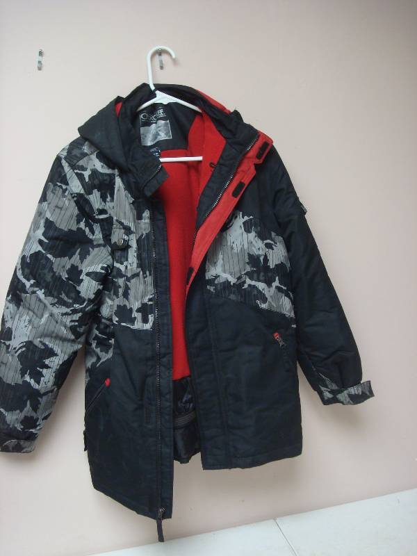 Boys Snow Jacket, Used, Some War, Size Boys XL