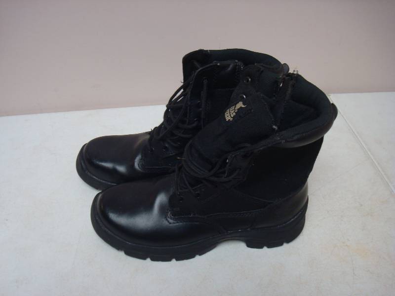 Pair Of Texas Steer Combat Boots, Size 9.5 Good Condition