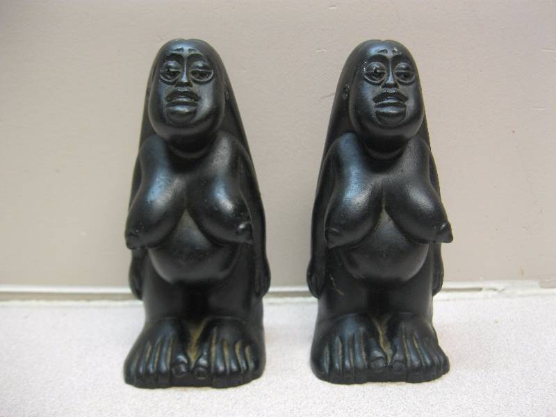 Pair Of Coco Joes Figures