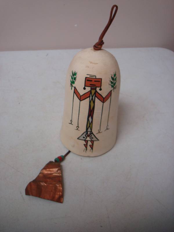 Native American Decor, Has Chip