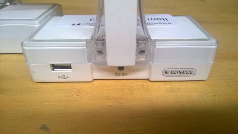 lot 13 image: 2 Nyko Charge Bases for WiiMotes