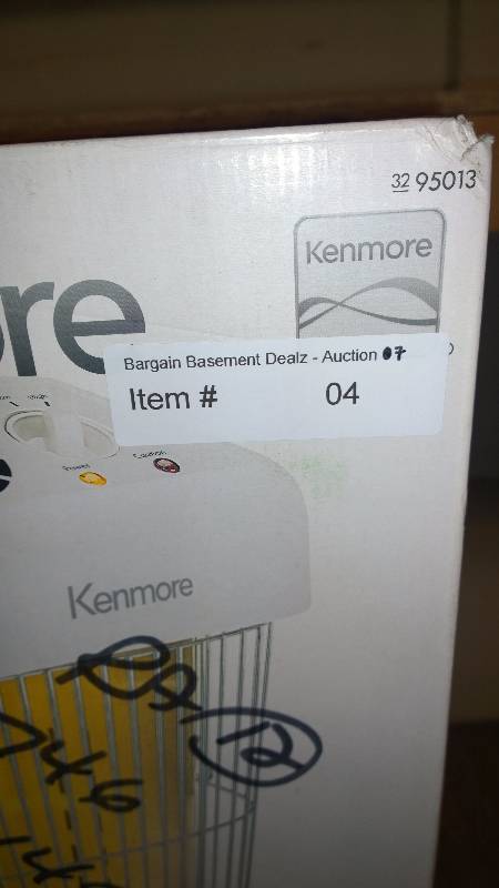lot 4 image: Kenmore Quartz Heater