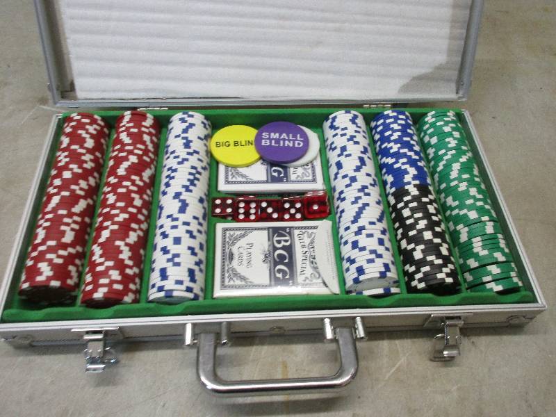 Poker chip set