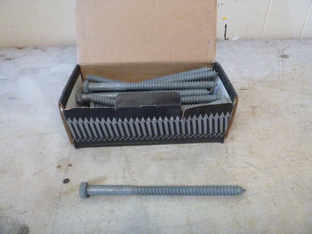 20 Log Bolts