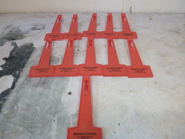 11 Ice Scrapers