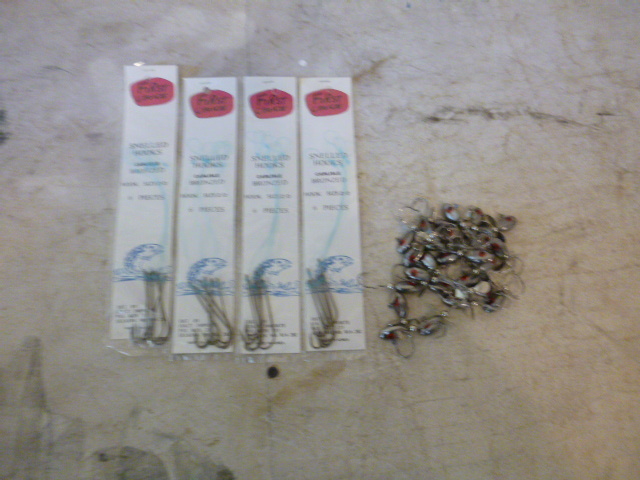 4 Packs of First Choice Snelled Hooks