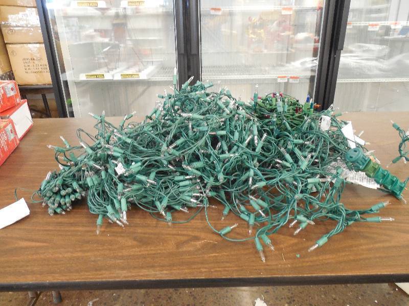 RANDOM ASSORTMENT OF CHRISTMAS LIGHTS
