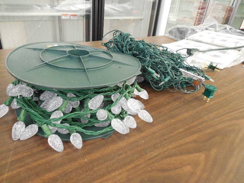 (2) SETS OF LIGHTS