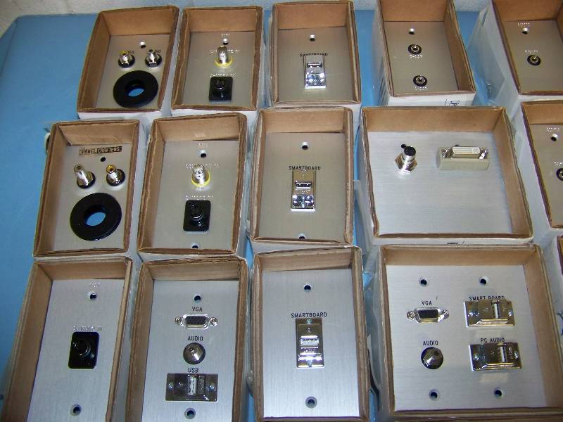 lot 99 image: (30) Panel Crafters, Audio, Video, Cable Wall Plates  Connection Plates - BRAND NEW