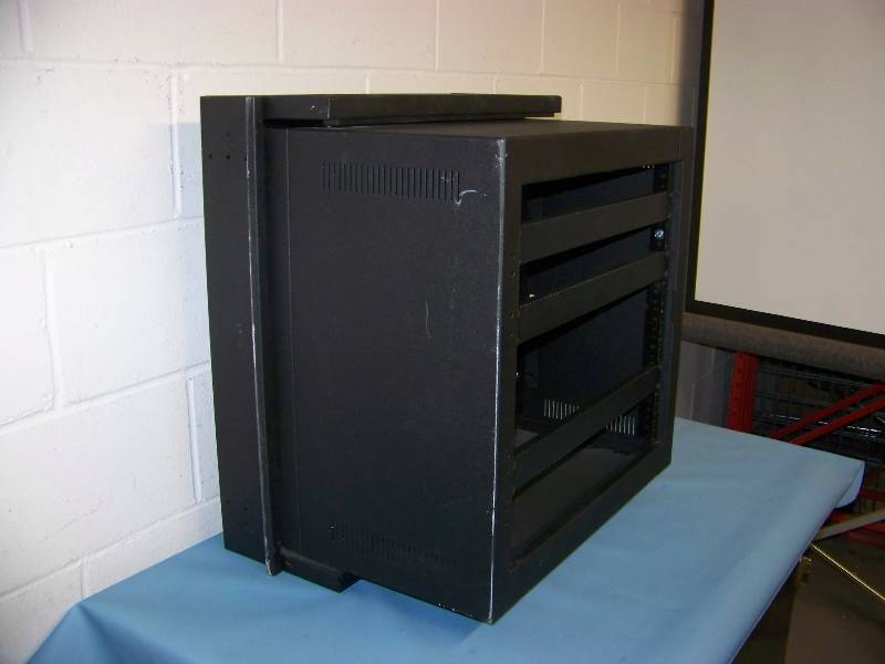 lot 87 image: Middle Atlantic, Wall Mountable, Audio  Video Equipment  Component Rack with Lockable Access