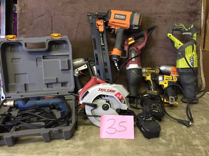 Lot of Salvage Tools for Repair or Parts