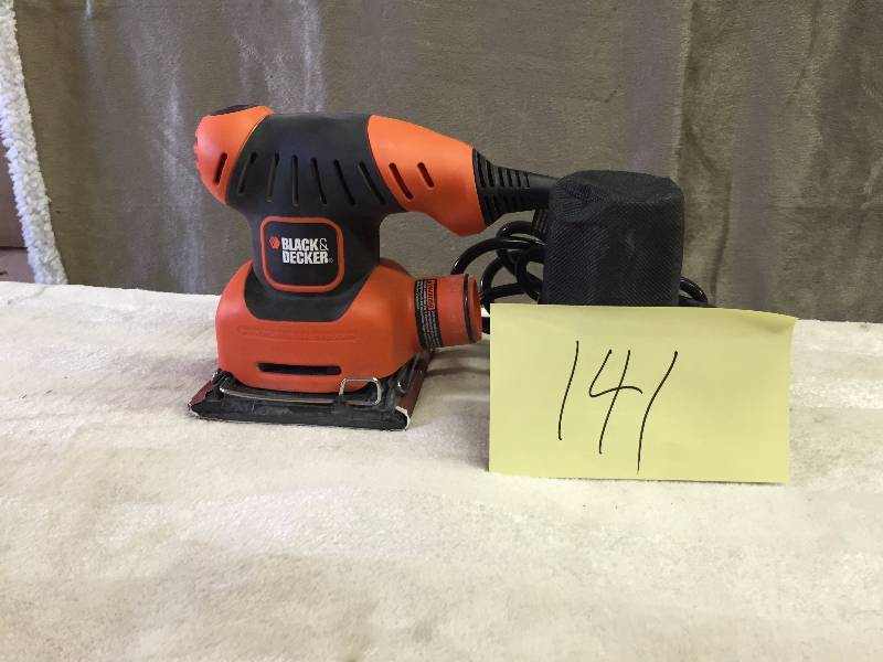 Black and Decker Sander