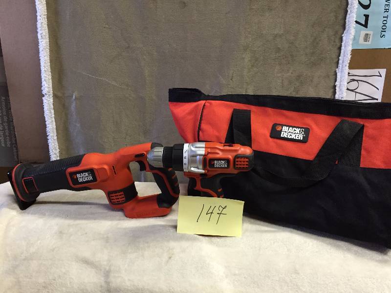 Clack and Decker Driver and Saw 18V