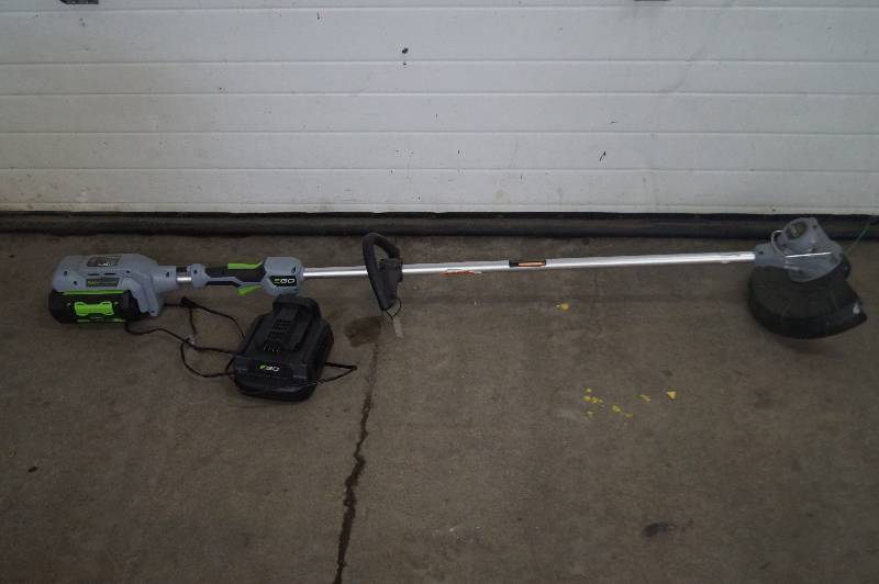 Lawn trimmer