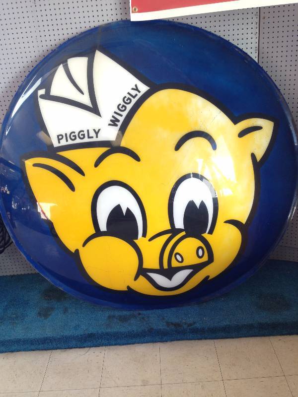 Piggly Wiggly Sign