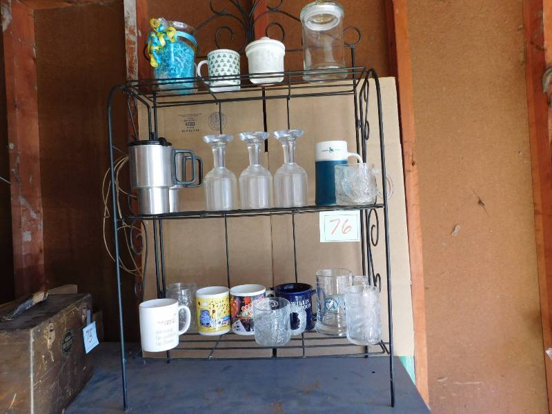 lot 76 image: Mini bakers rack and items on the rack are included