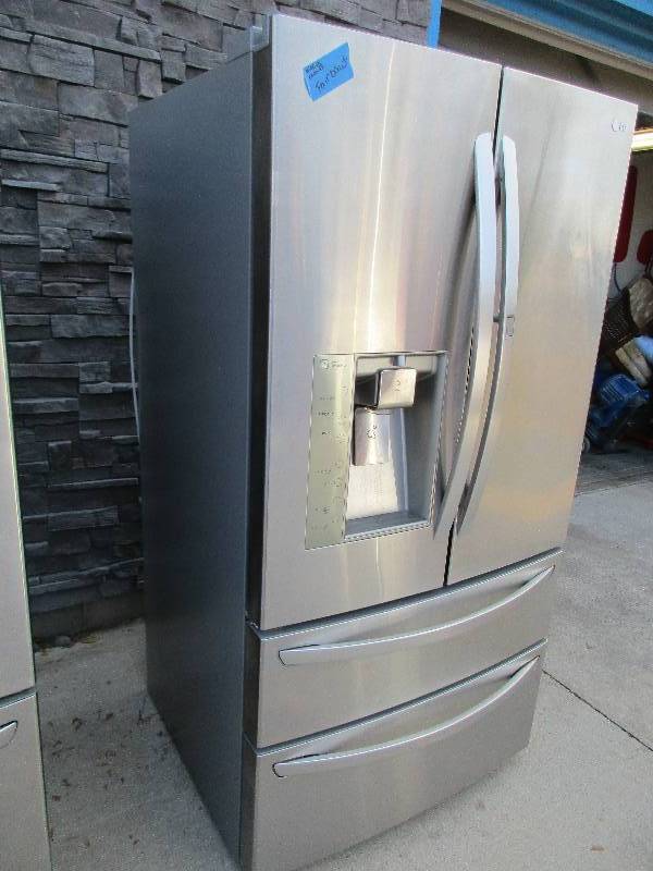 LG Fridge LMX30995ST