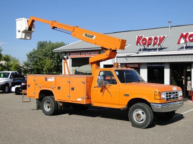 1990 Ford F-350 Diesel Bucket Truck