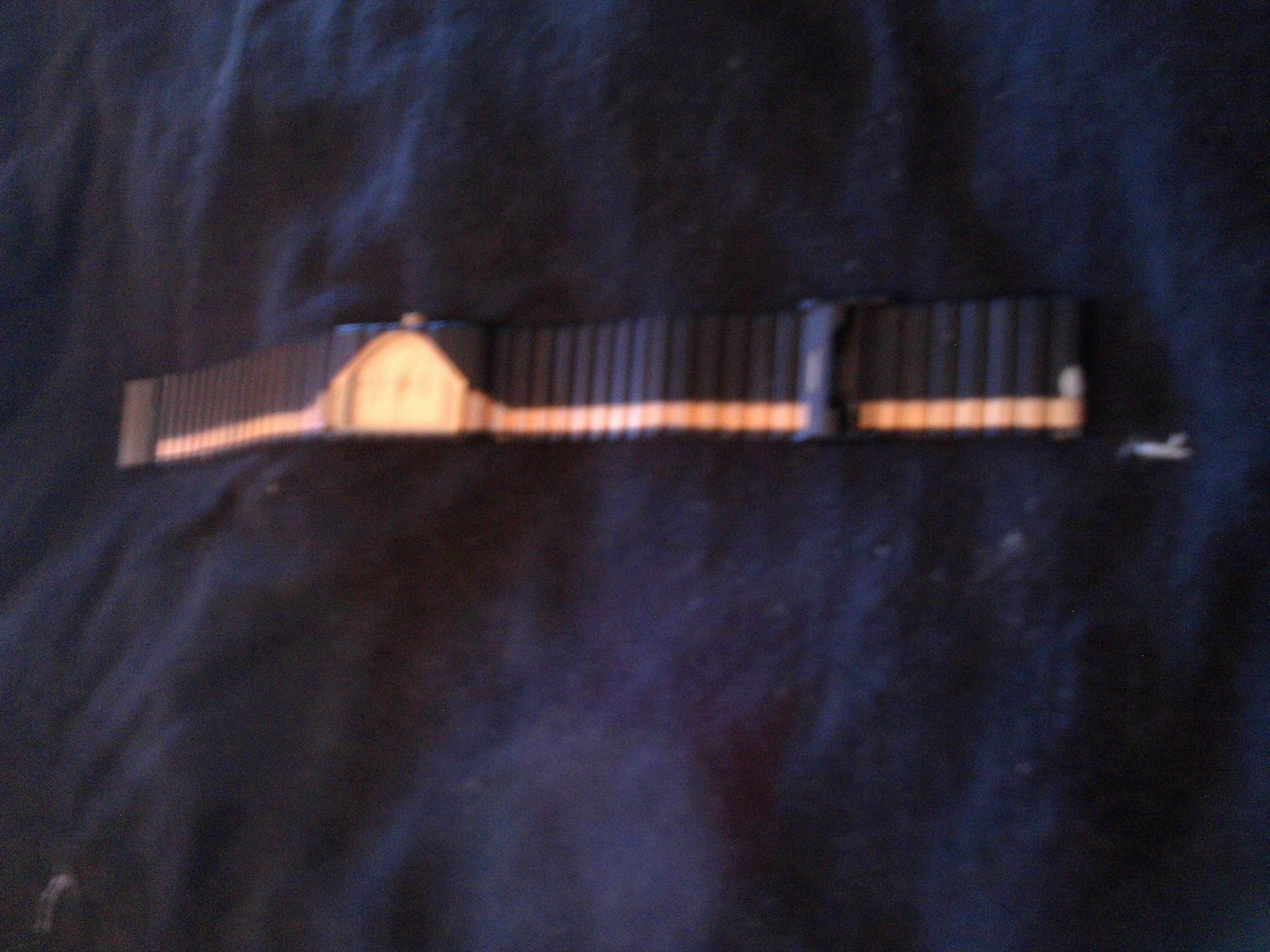 diamond quartz watch